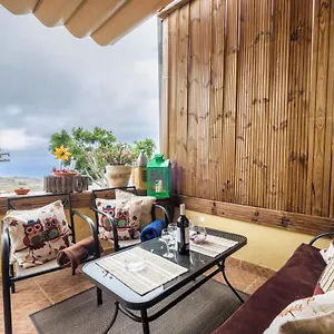 pequeno-y-tranquilo-apartamento-la-carmelita.in-canary-islands.com/